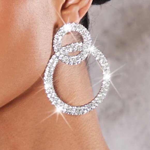 Silver Womens Rhinestone Circle Decor Stud Earrings - Picture 4 of 4